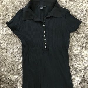 Banana Republic Pre loved ribbed jeans collar Top.